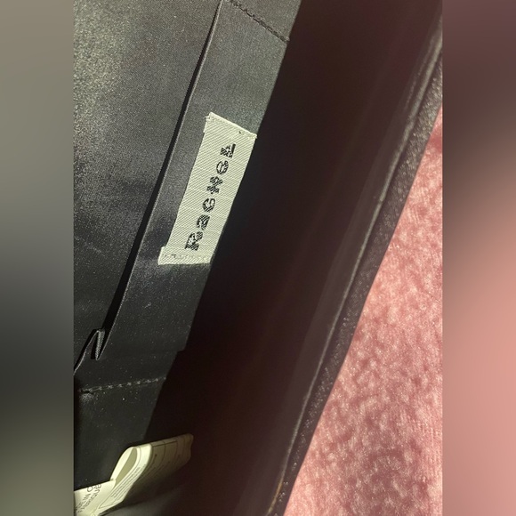 Small RACHEL  Black Handbag with Silver Chain - Picture 4 of 4